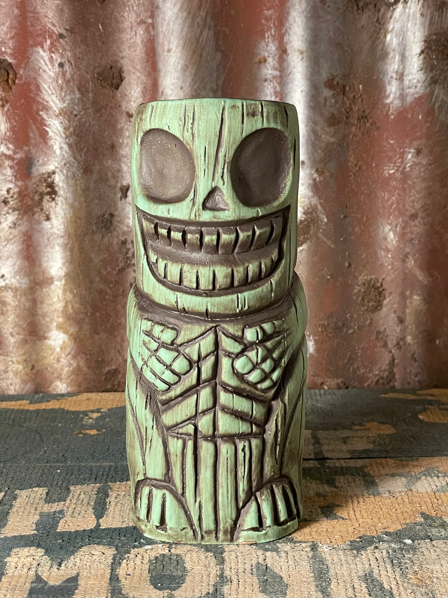 Skelly Tiki Totem