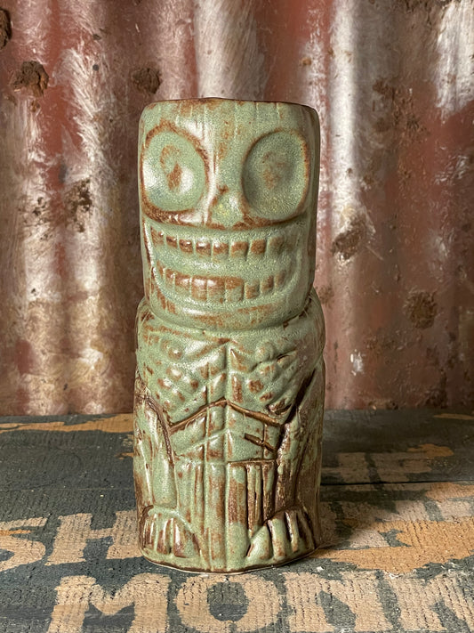 Skelly Tiki Totem
